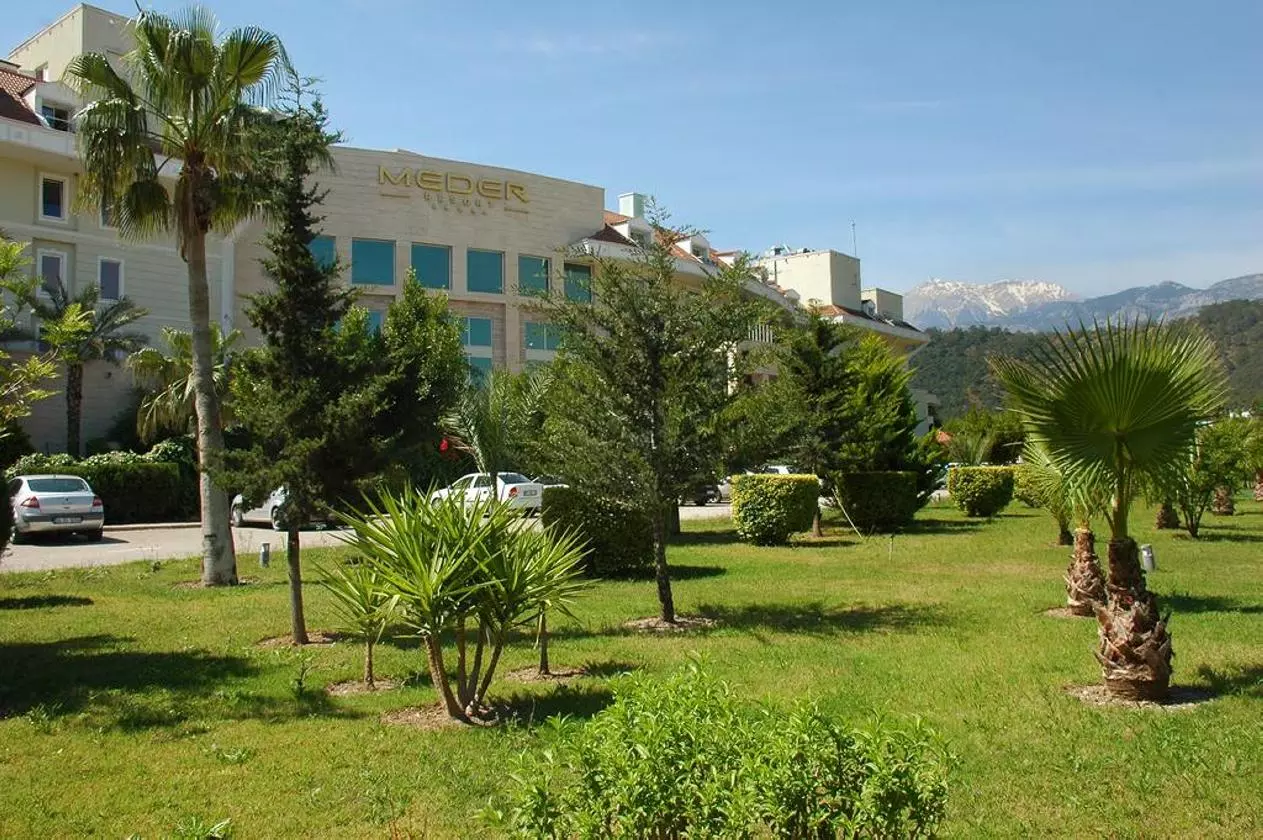 MEDERRESORT_SHABAVIZ (9).jpg